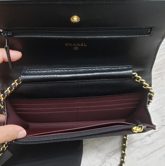 ***SOLD***100% Authentic Chanel Caviar Black GHW WOC - Picture 10 of 13